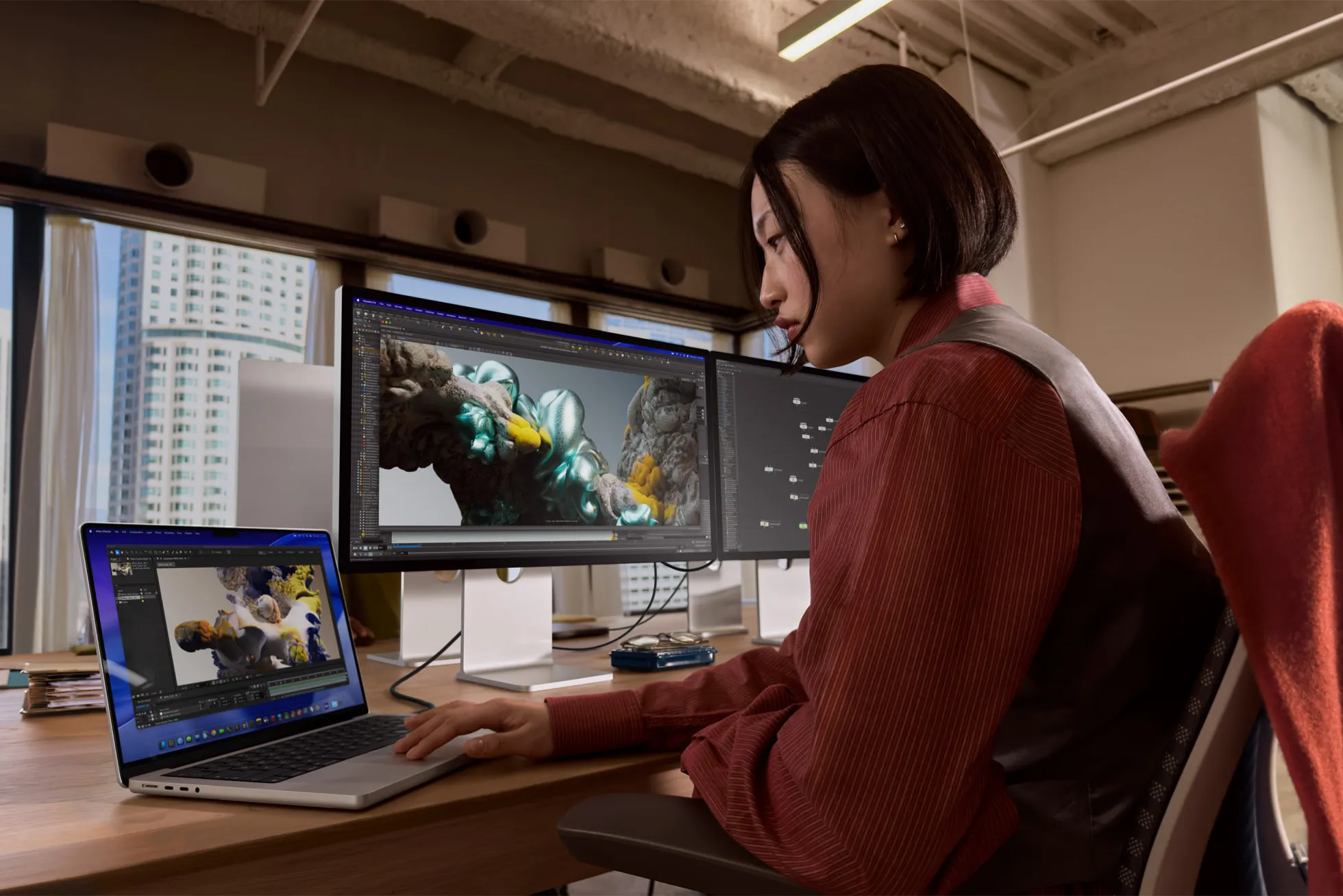 Apple Studio Display XDR, On the desk